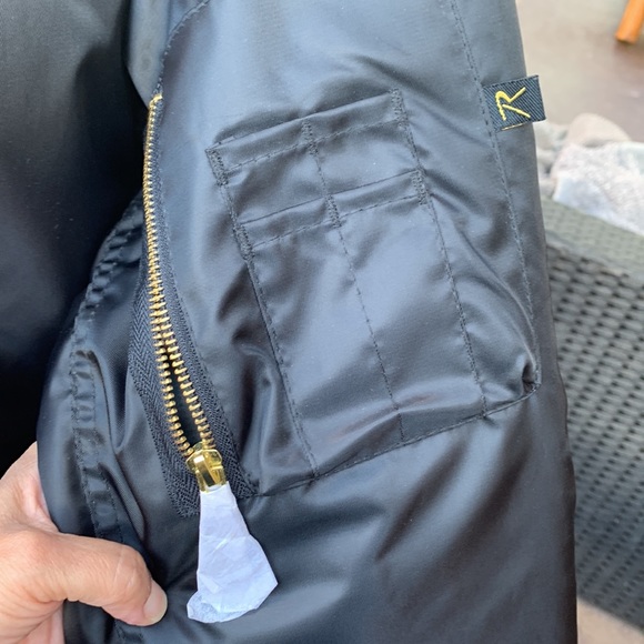MA-1 bomber jacket NWT size S - Picture 2 of 5